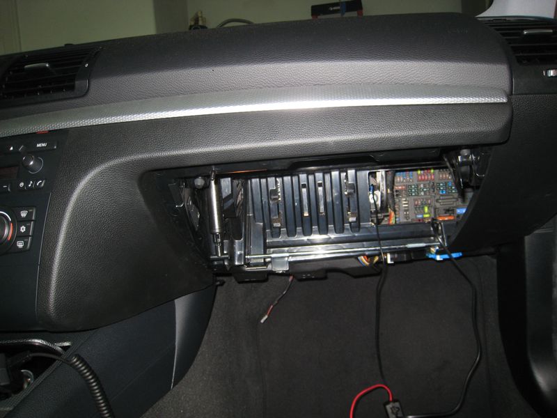 Fuse box in bmw 1 series #6